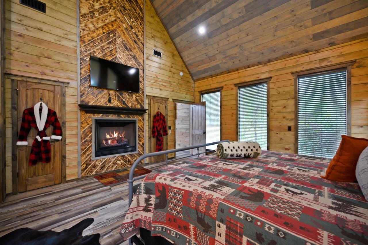 The Adirondack Honeymoon Hot Tub Soaking Tub Wood Burning Fireplace Stephens Gap ภายนอก รูปภาพ