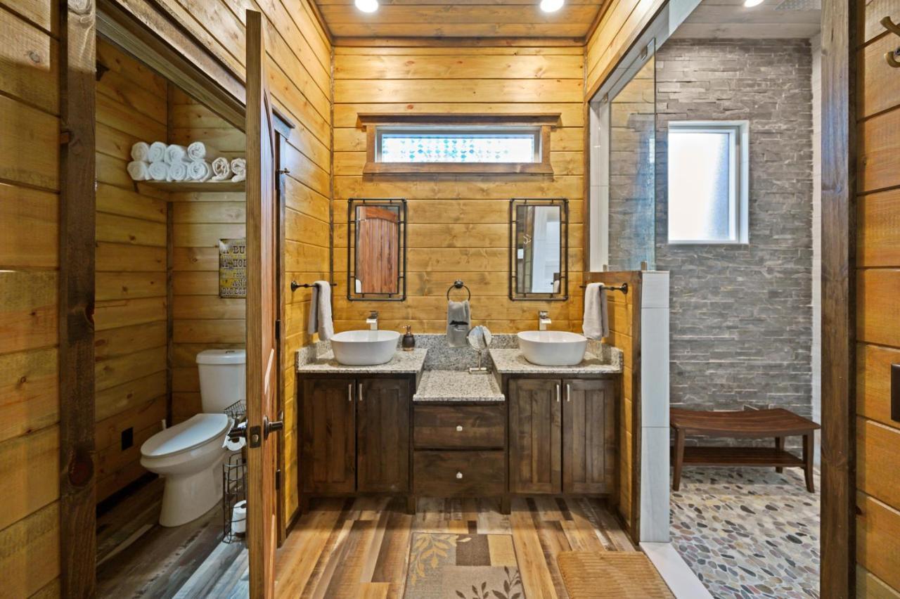 The Adirondack Honeymoon Hot Tub Soaking Tub Wood Burning Fireplace Stephens Gap ภายนอก รูปภาพ
