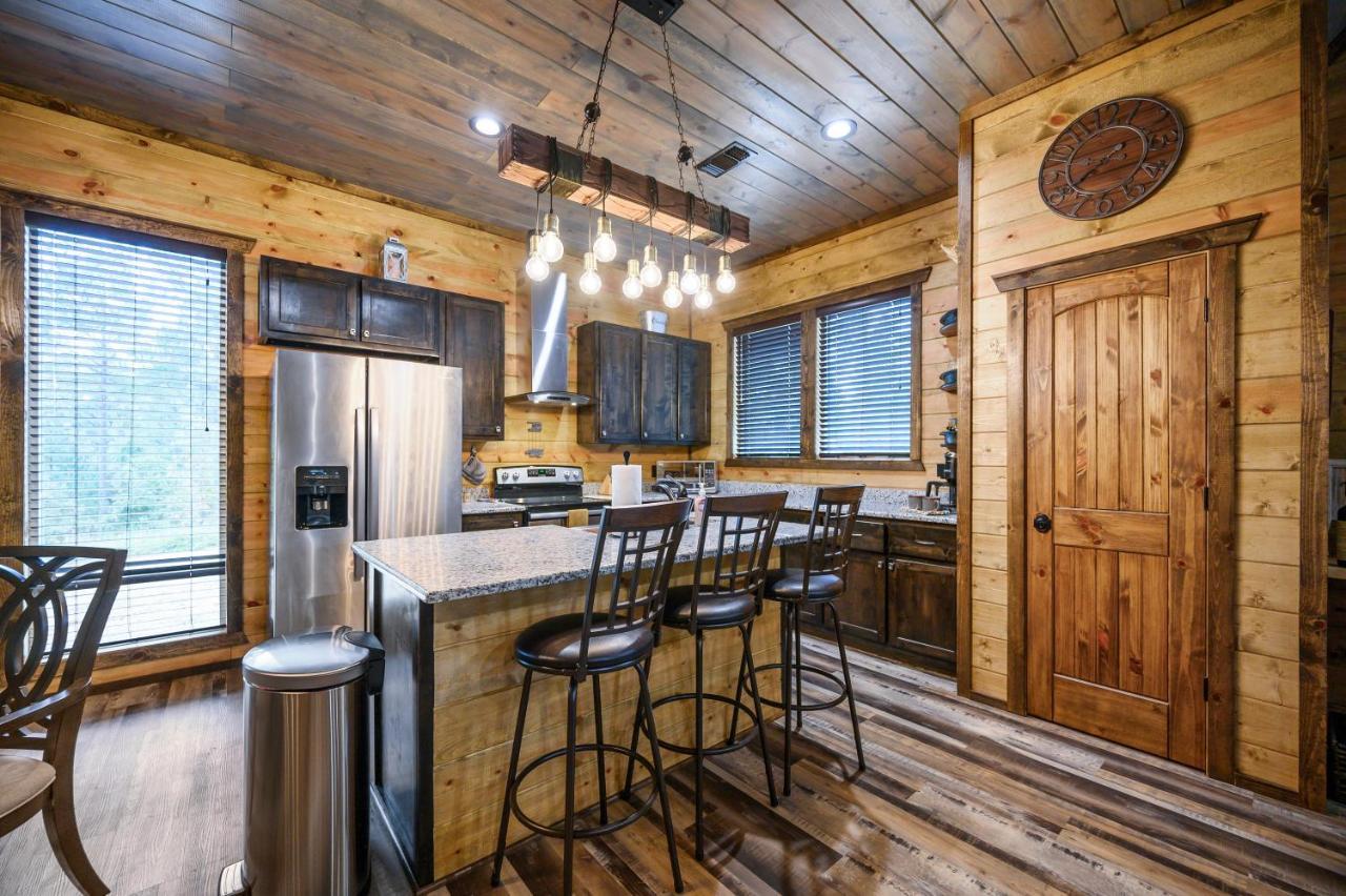 The Adirondack Honeymoon Hot Tub Soaking Tub Wood Burning Fireplace Stephens Gap ภายนอก รูปภาพ